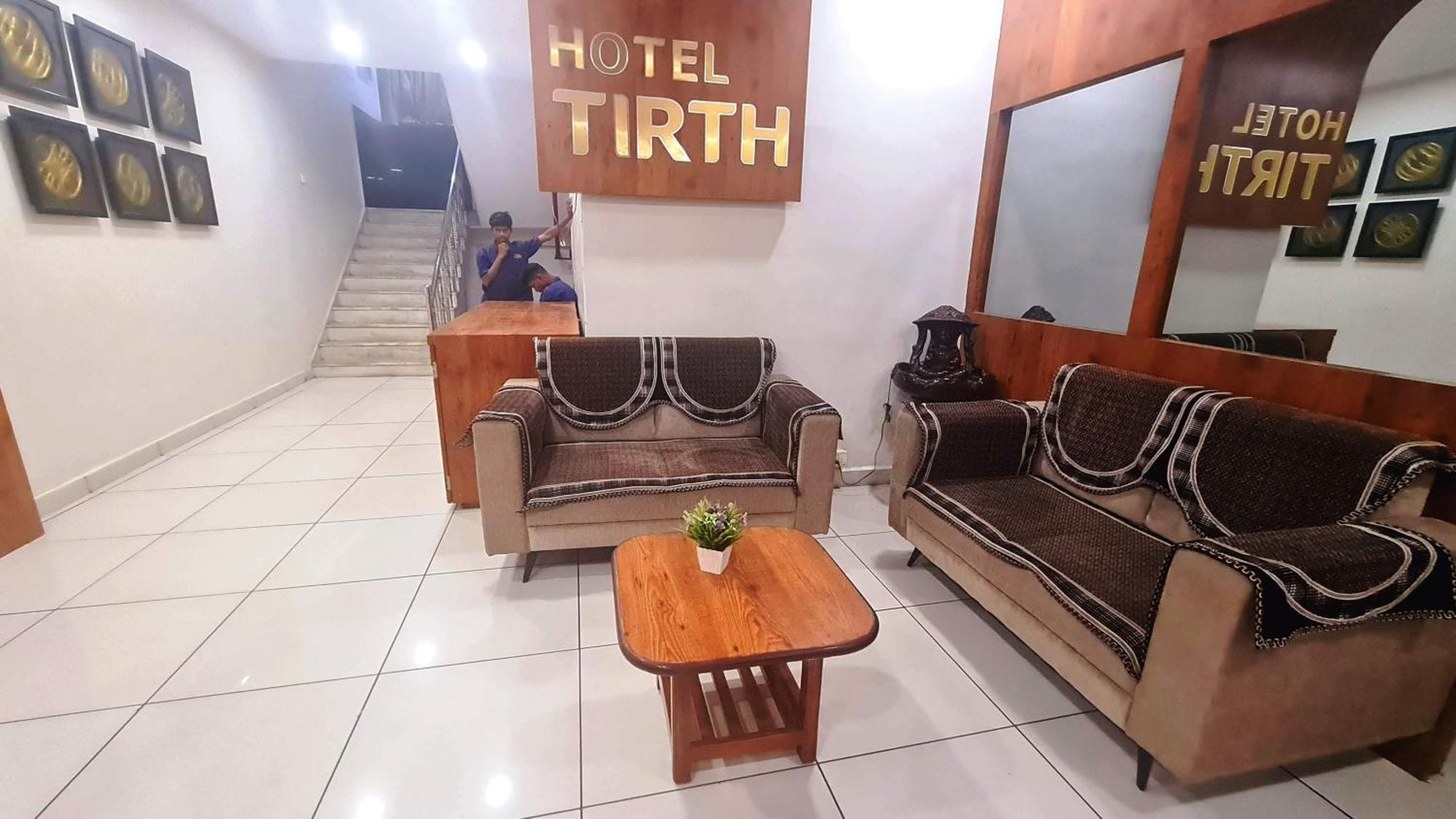Hotel Tirth Ankleshwar Exterior foto